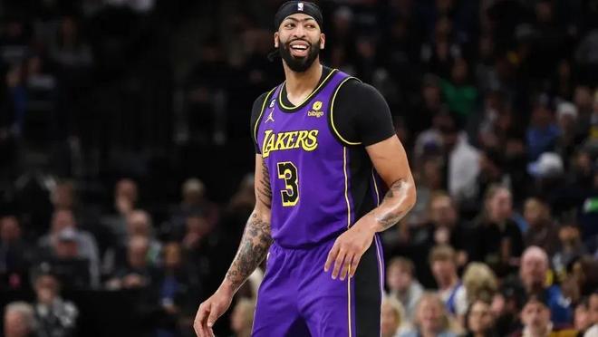 将在西班牙 将在西班牙